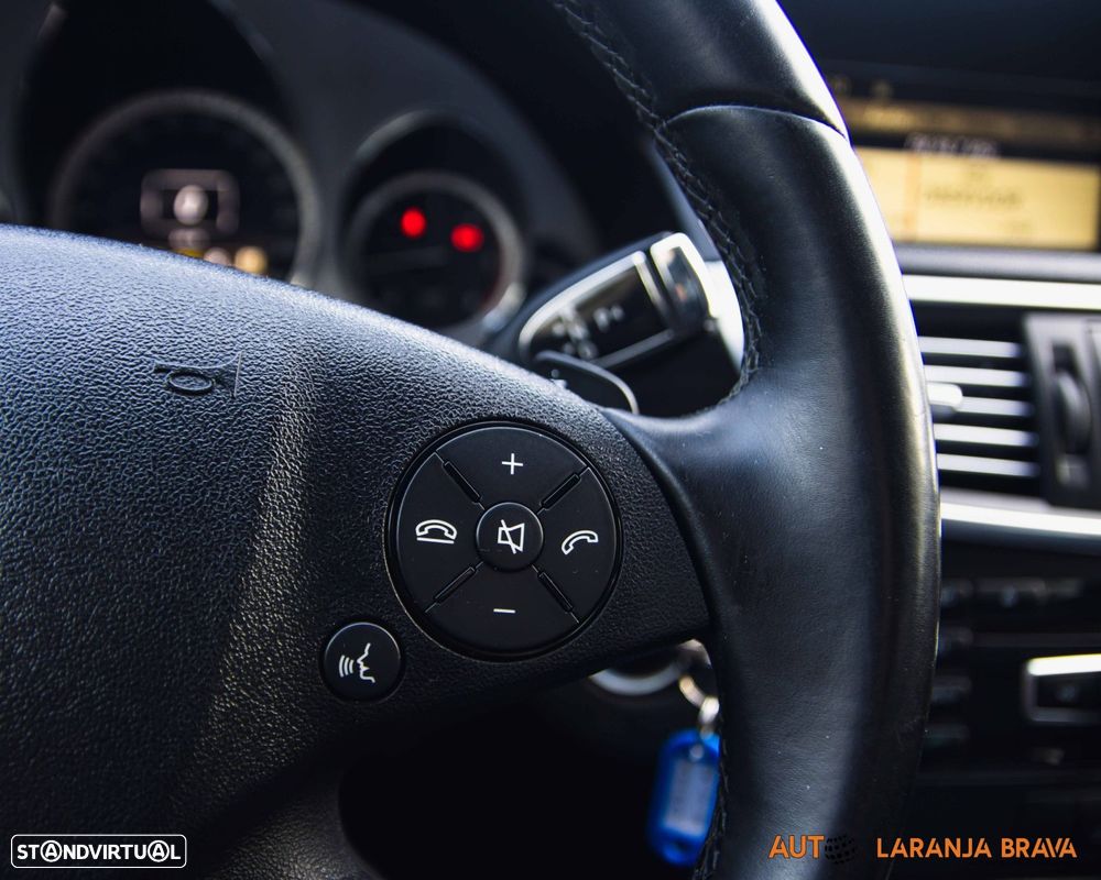 Mercedes-Benz E 250 CDi Avantgarde BlueEfficiency Auto. - 25
