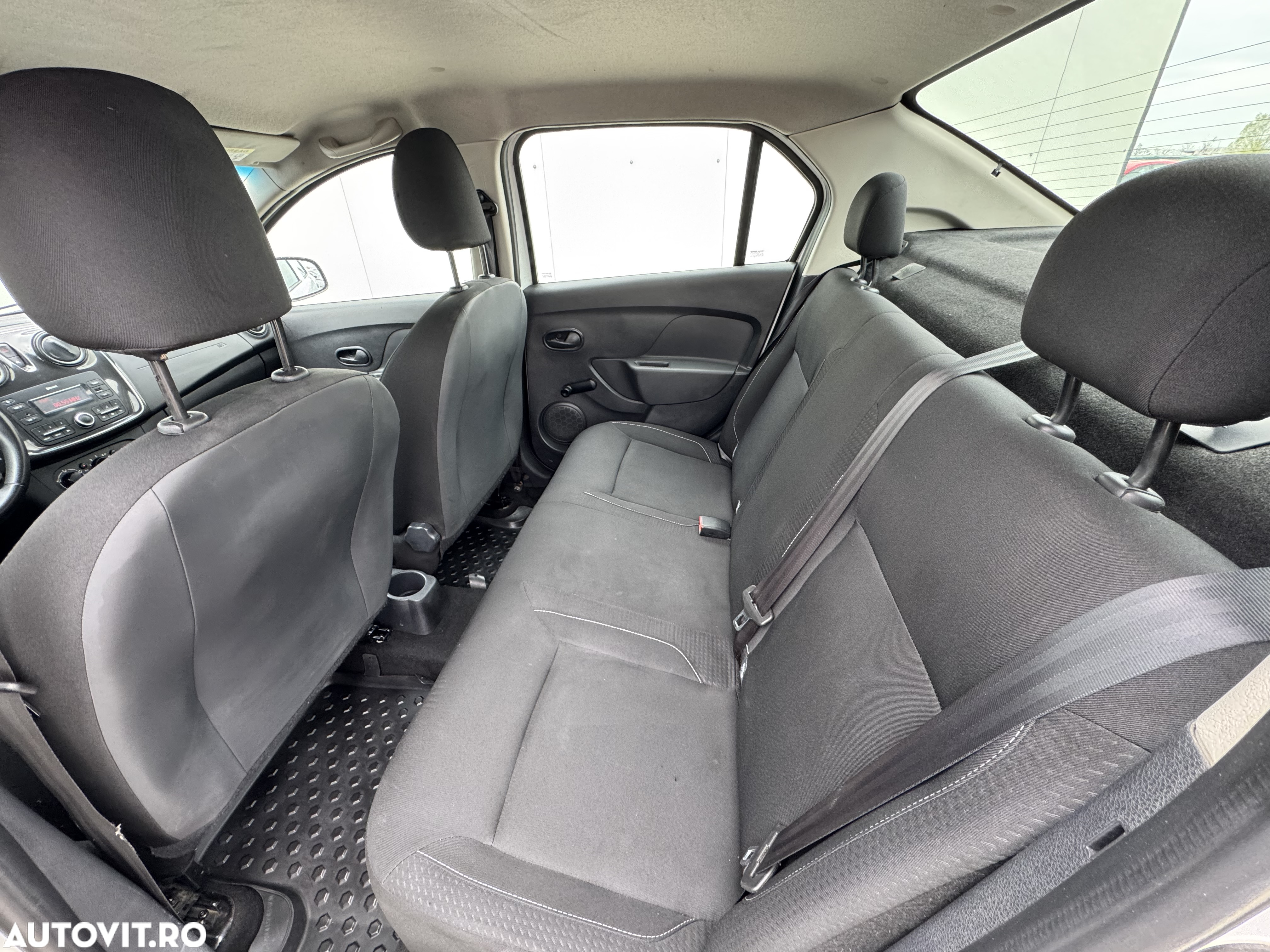 Dacia Logan 1.0 SCe Laureate - 7