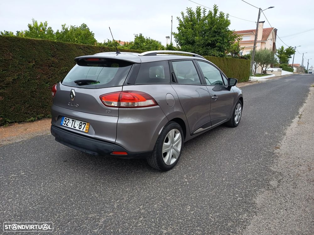 Renault Clio Sport Tourer dCi 90 Dynamique - 9