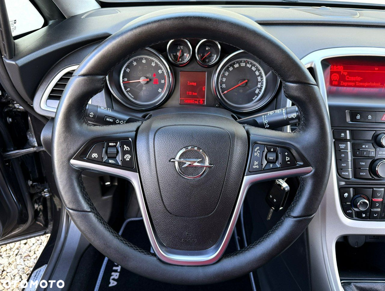 Opel Astra 1.4 Turbo Sports Tourer 150 Jahre - 24