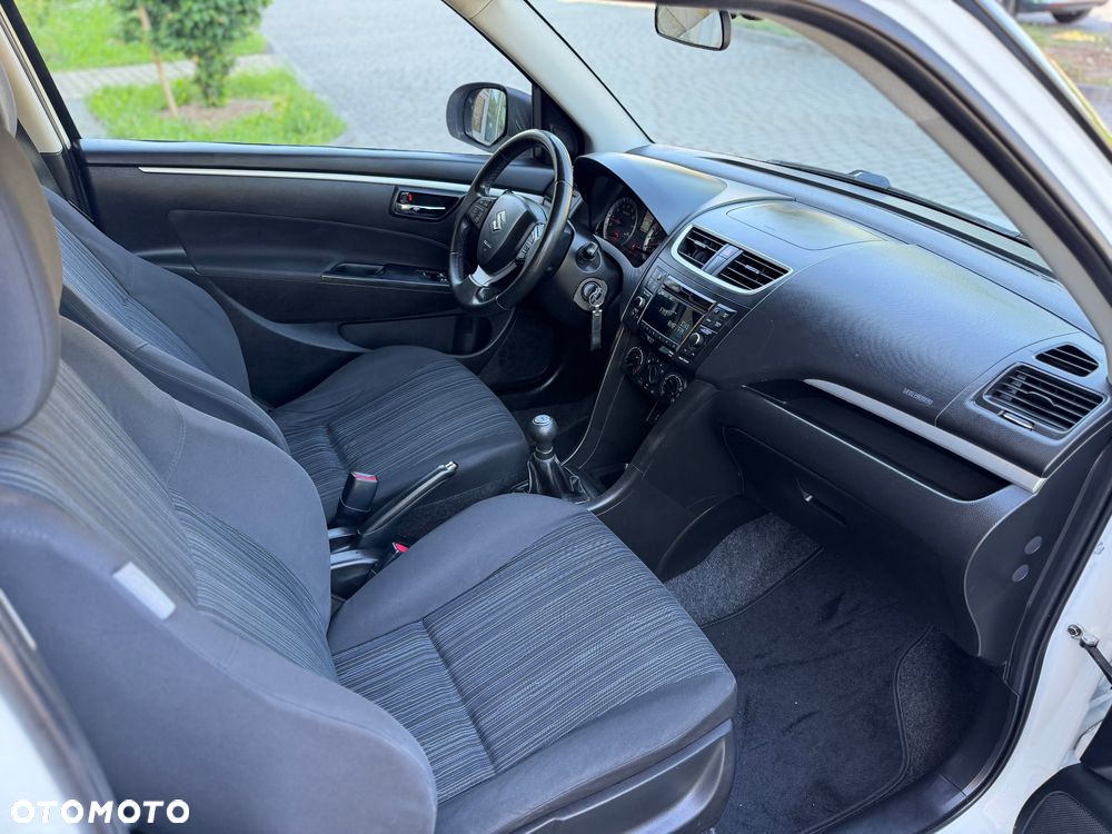 Suzuki Swift 1.2 Premium - 21