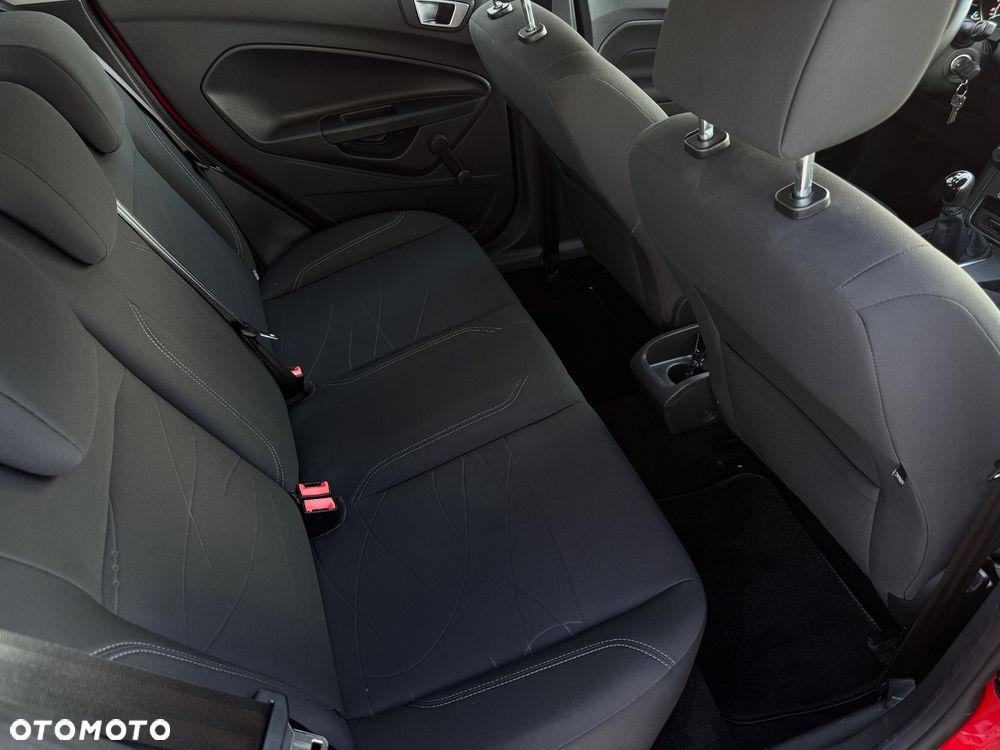Ford Fiesta - 27