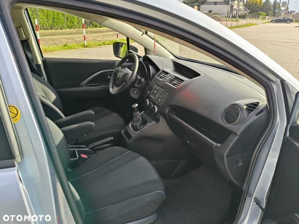 Mazda 5 - 7