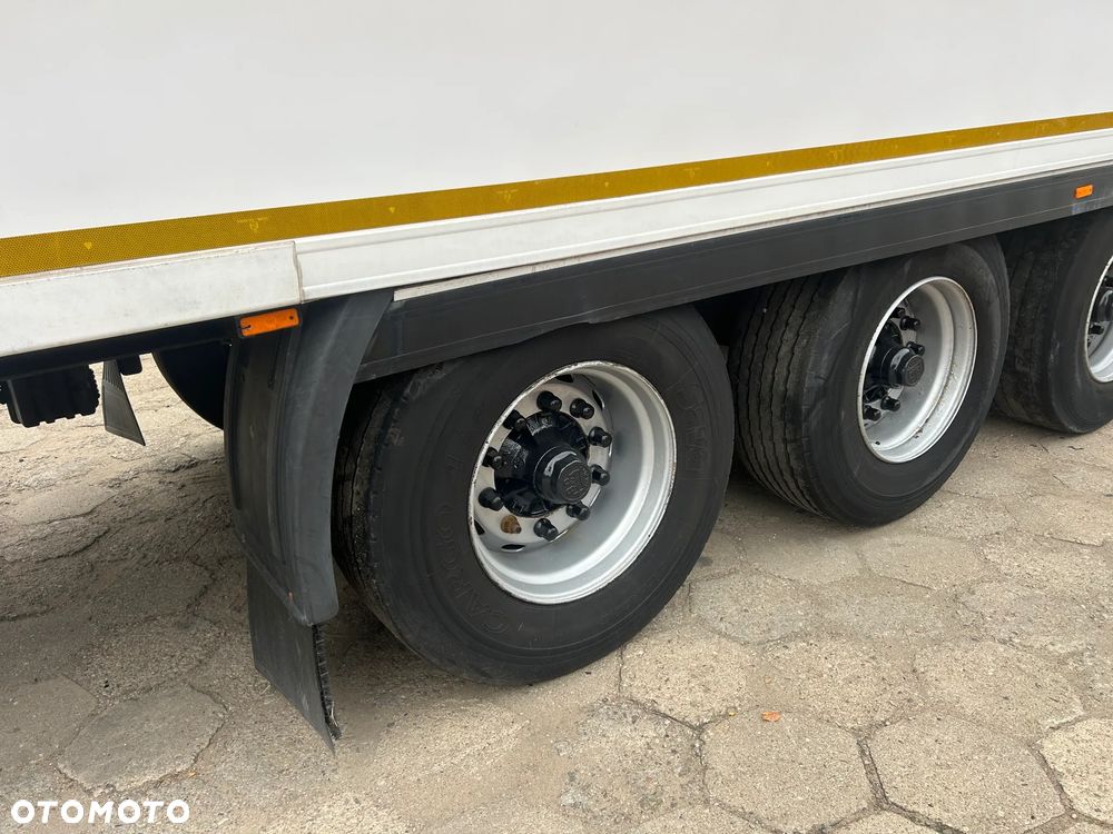 Lamberet LVF S3F THERMO KING SL / GRUBA ŚCIANA 7 CM / OŚ PODNOSZONA / 2007 ROK / 2 SZTUKI LAMBERET !! - 35