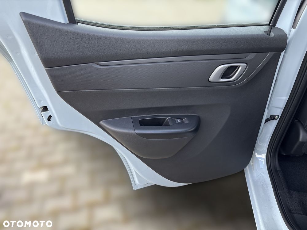 Dacia Spring Electric 24.3kWh 100 Extreme - 12
