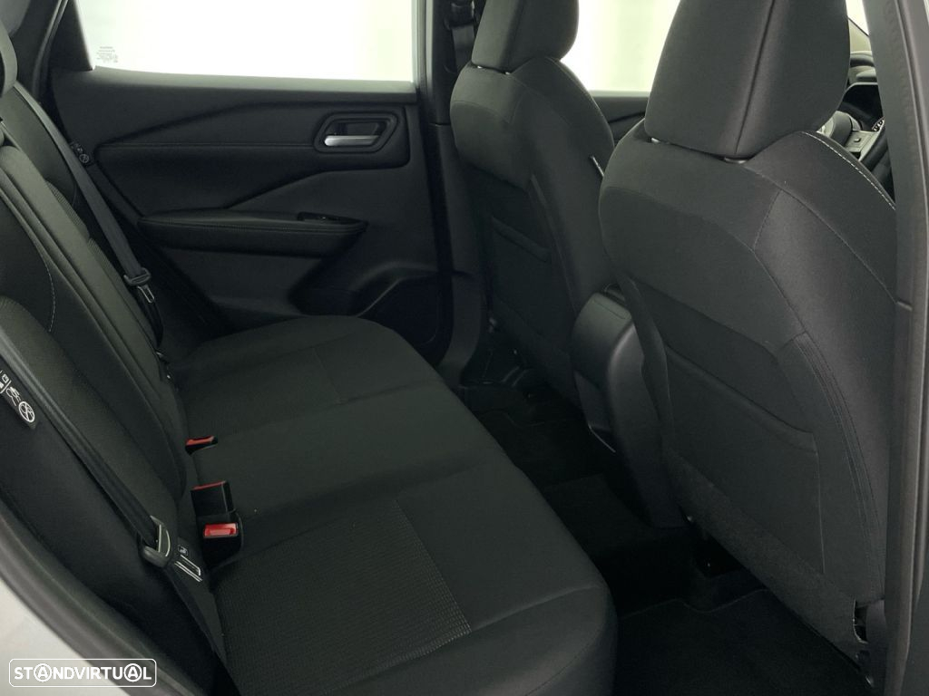 Nissan Qashqai 1.3 DIG-T Acenta - 25