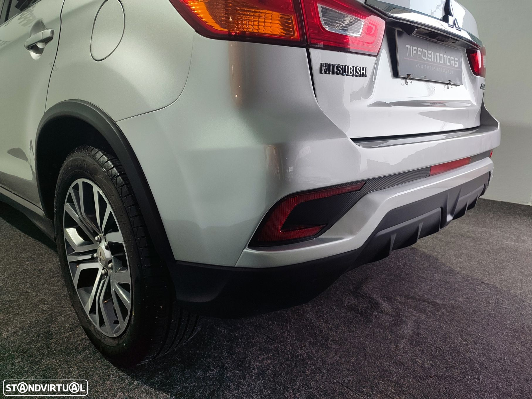 Mitsubishi ASX 1.6 DI-D Instyle Connect Edition - 11