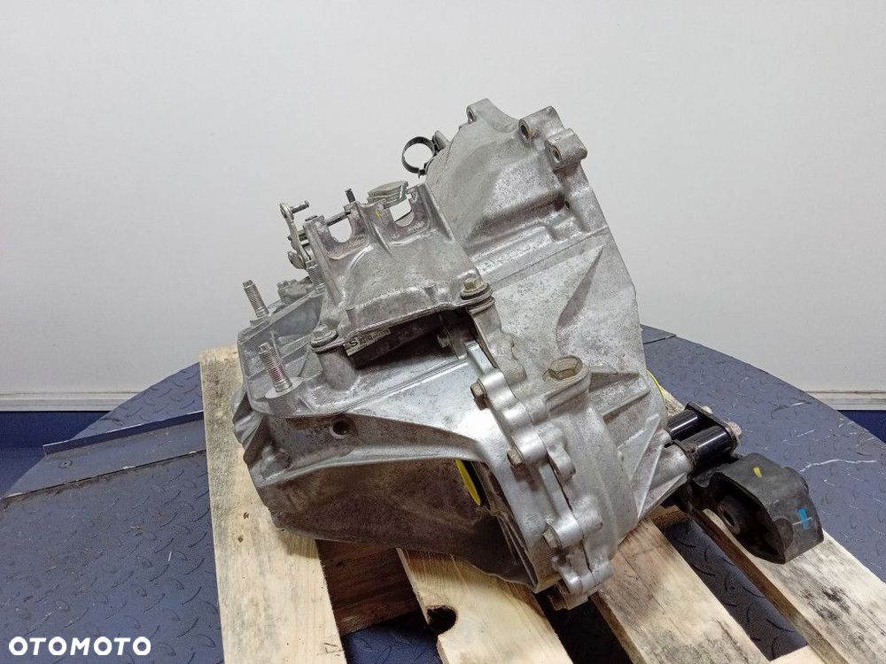 MAZDA 3 BM 1.5B 100KM SKYACTIVE SKRZYNIA MANUALNA - 4