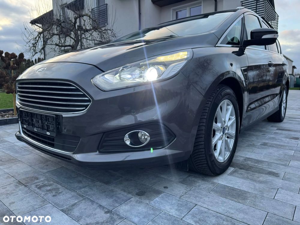 Ford S-Max 2.0 TDCi Titanium - 12