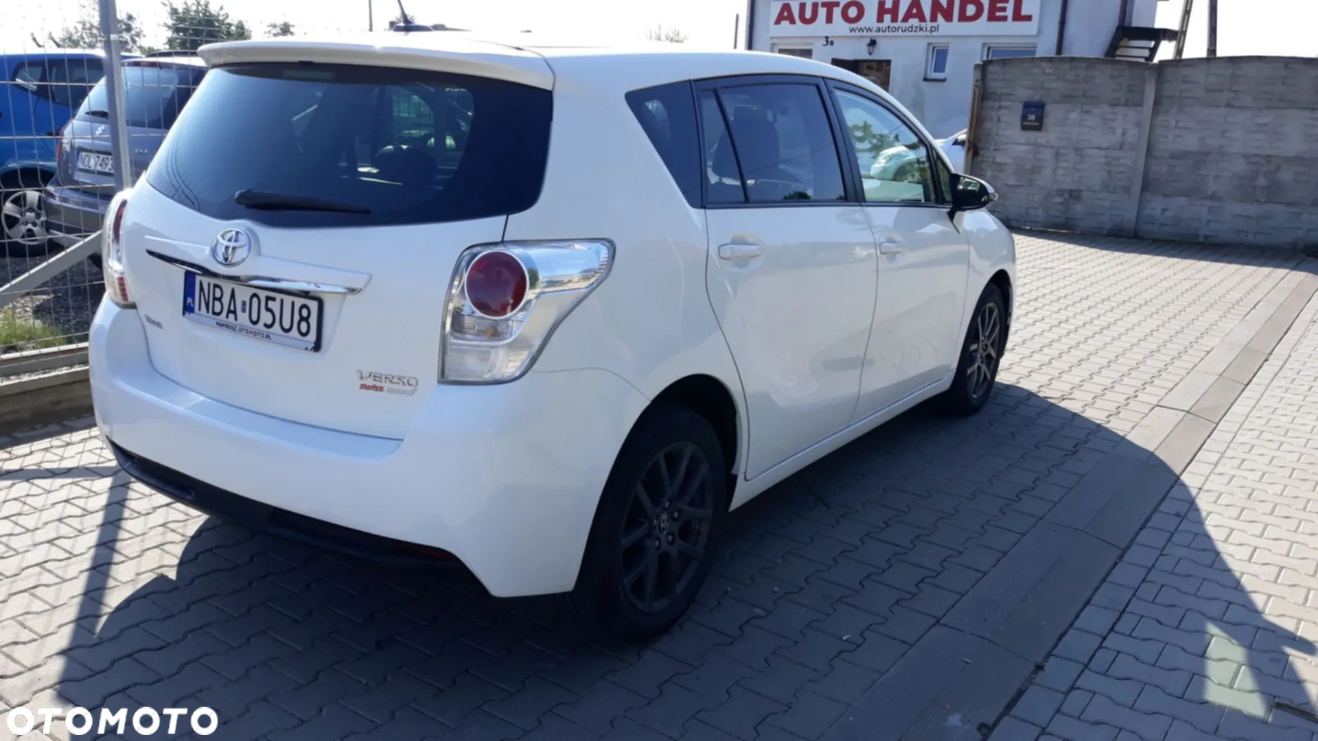 Toyota Verso 1.8 Prestige 7os MS - 3