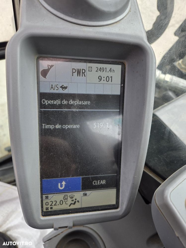 Hitachi ZX85-6, 2022, 2.491h, Masa operationala 8,6t, cupla rapida HIDRAULICA+3 CUPE NOI, senile paduri cauciuc, inst picon si inst rotire pe brate, ad sapare 5m, ridica 3,8t, aer cond, LAMA, STARE FOARTE BUNA, posibil leasing 4 ani-PROMOTIE 62.900 EUR+Tva - 13