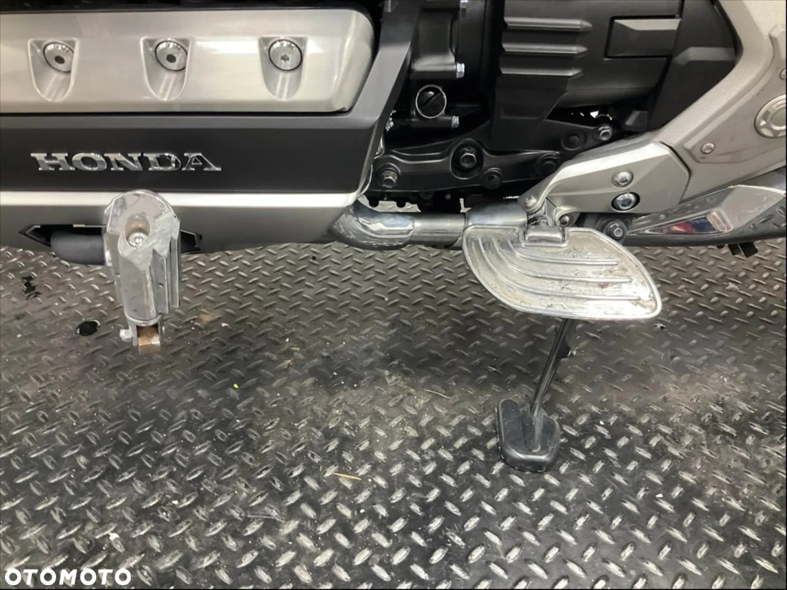 Honda GL - 26