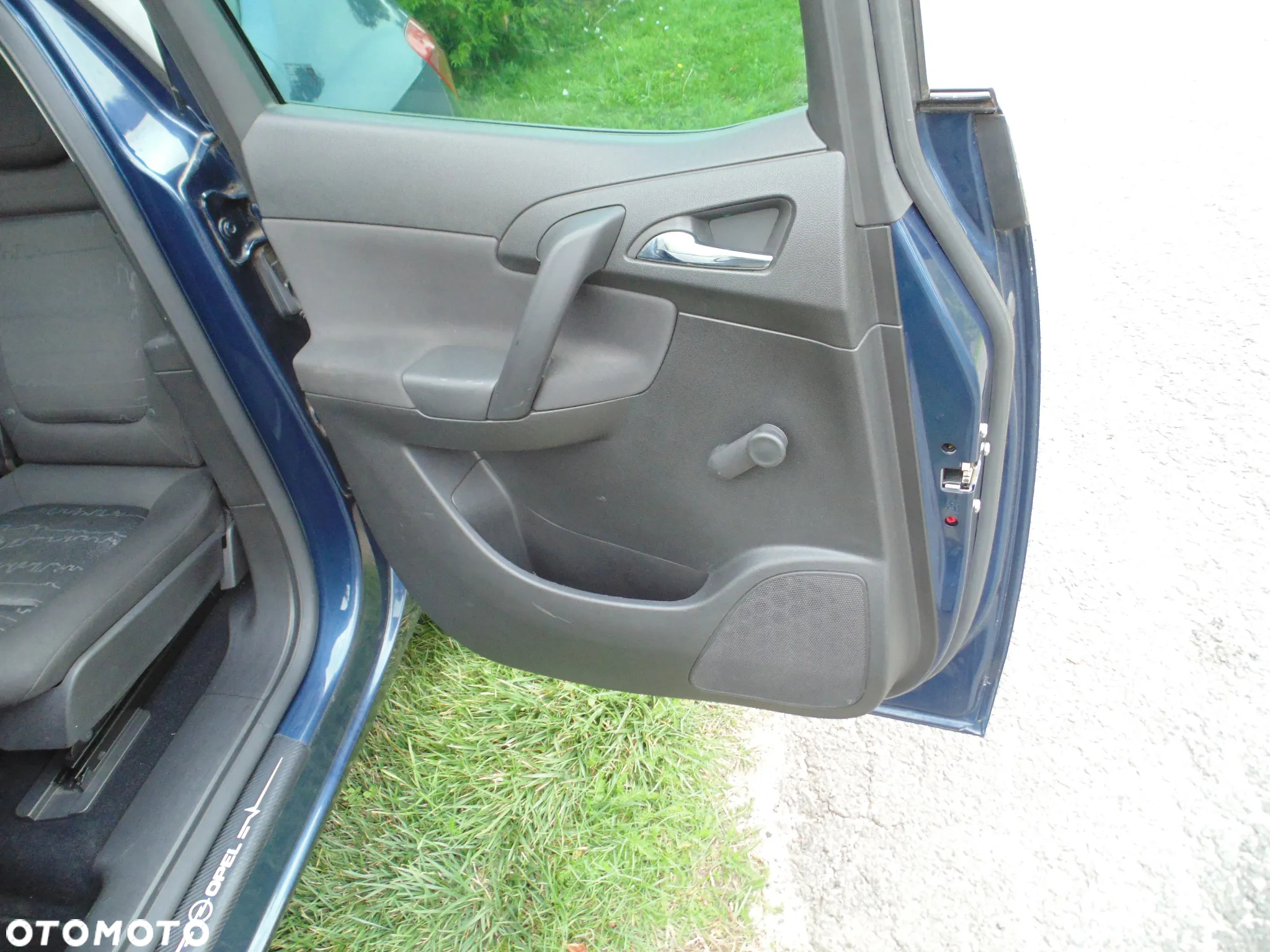 Opel Meriva - 14