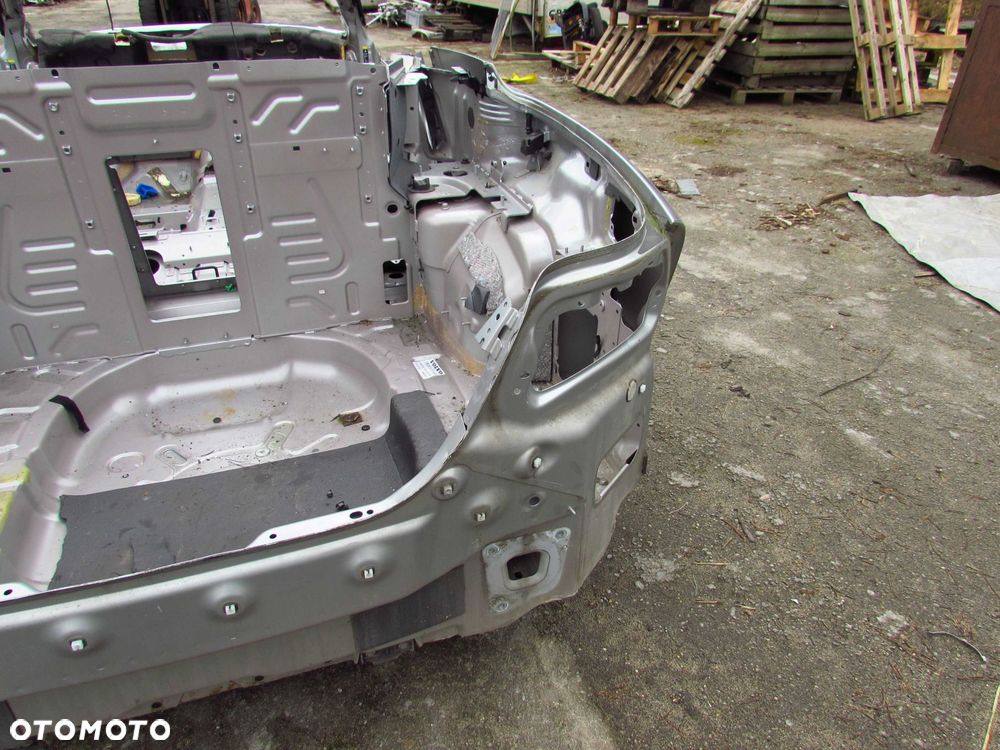 VOLVO C70 II 06-13 CWIARTKA BLOTNIK TYL PRAWY 477 - 8