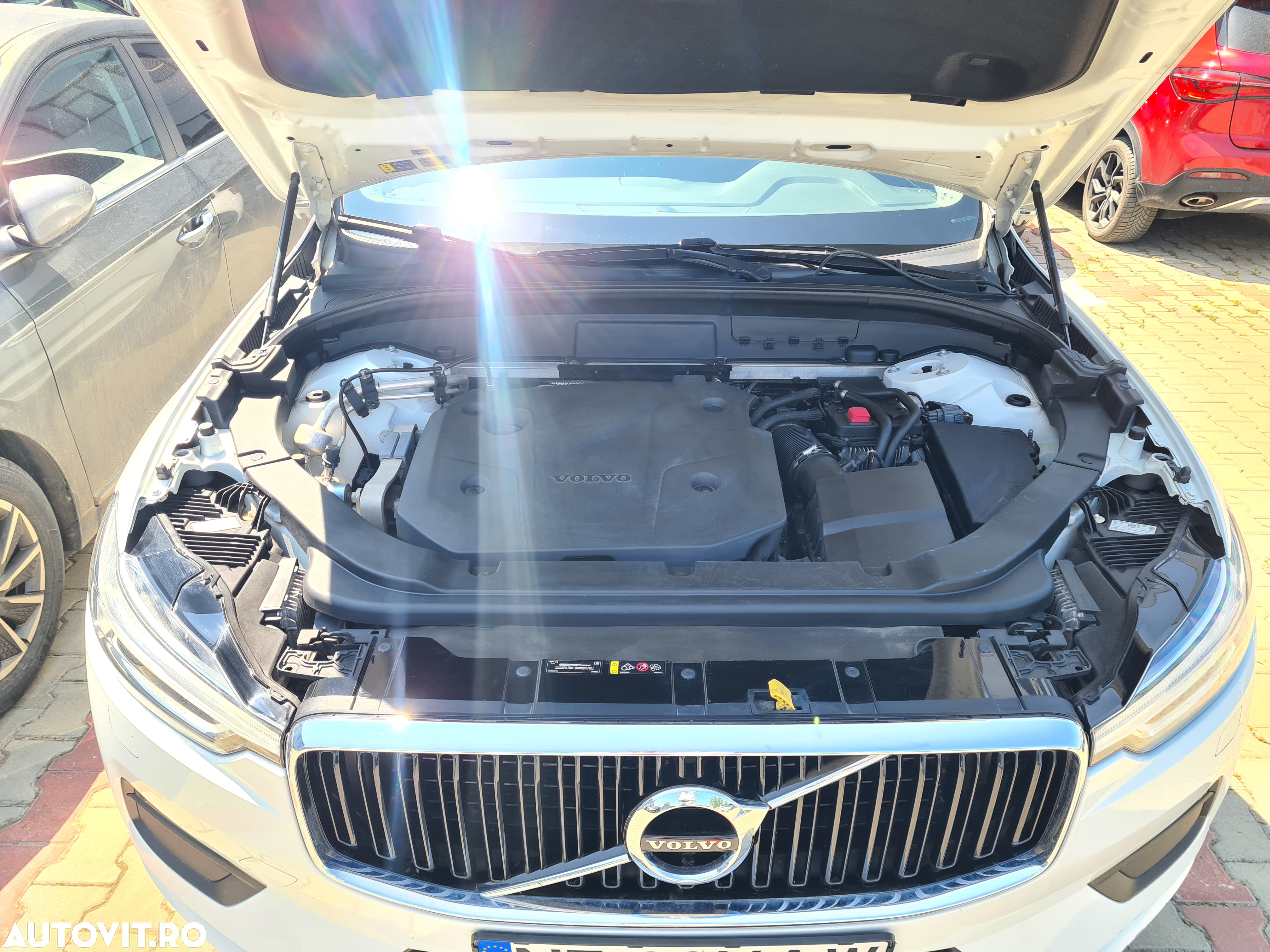 Volvo XC 60 B4 D AWD Geartronic Momentum - 14
