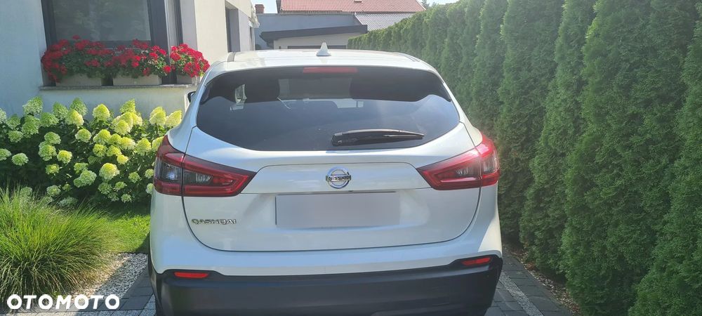 Nissan Qashqai 1.6 DCi Xtronic N-Connecta - 5
