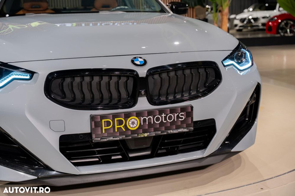 BMW M2 M240i xDrive AT - 18