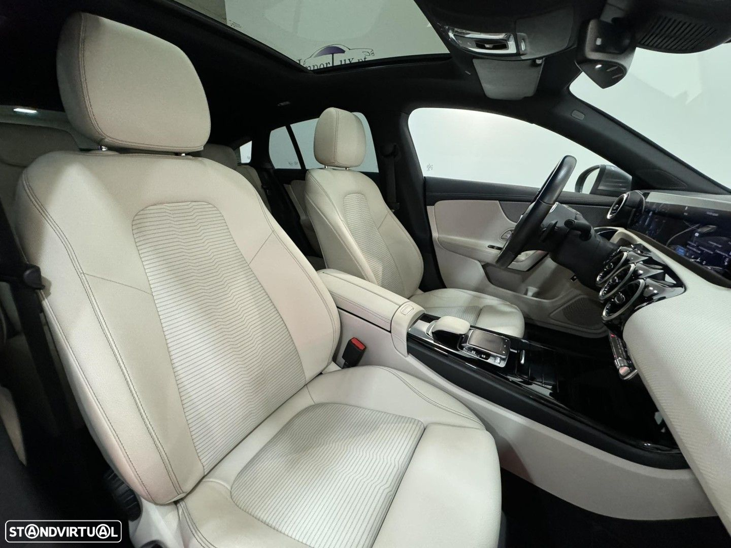 Mercedes-Benz CLA 180 - 16