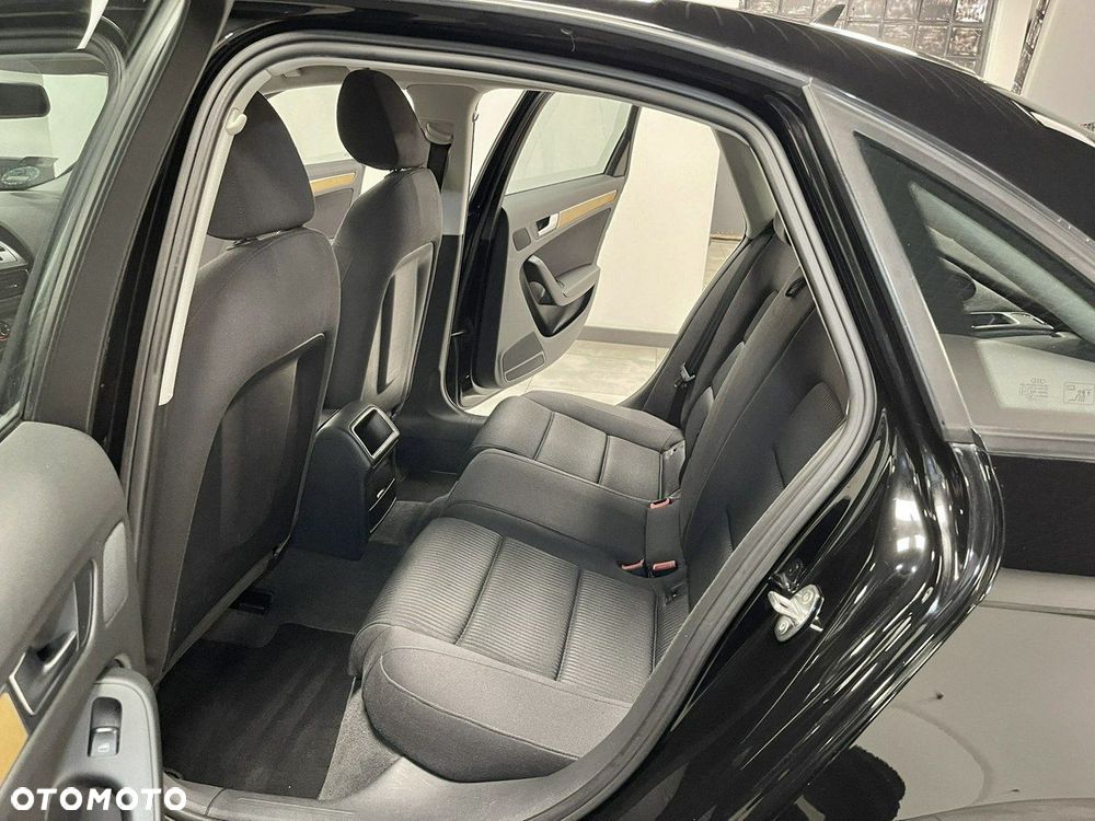 Audi A4 Limousine - 26