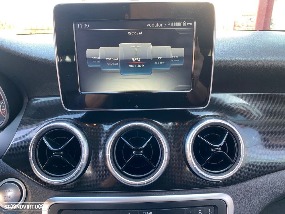 Mercedes-Benz CLA 180 - 24