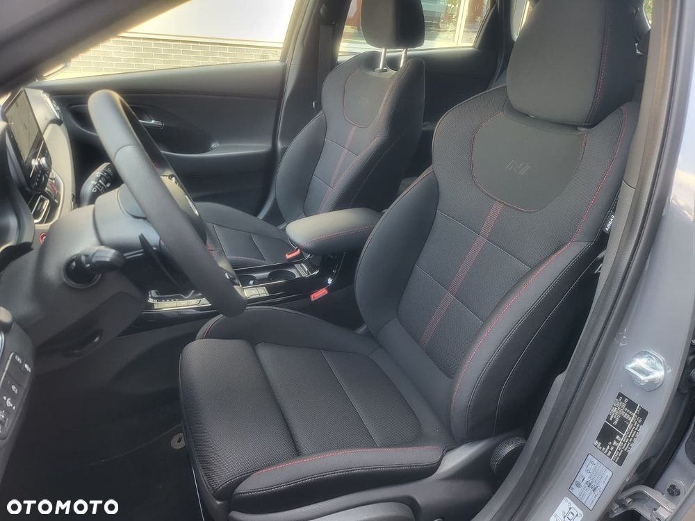 Hyundai i30 1.5 T-GDI 48V-Hybrid DCT N Line - 15