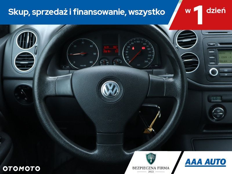 Volkswagen Golf Plus - 18