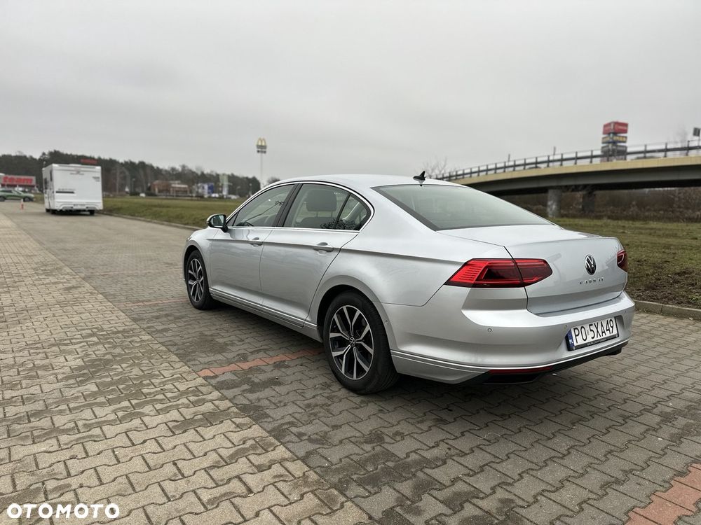 Volkswagen Passat 2.0 TSI Business DSG - 5