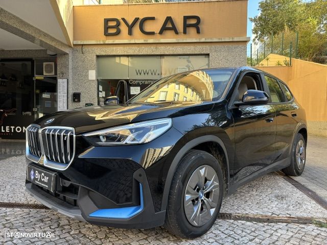 BMW iX1 xDrive30 xLine - 3