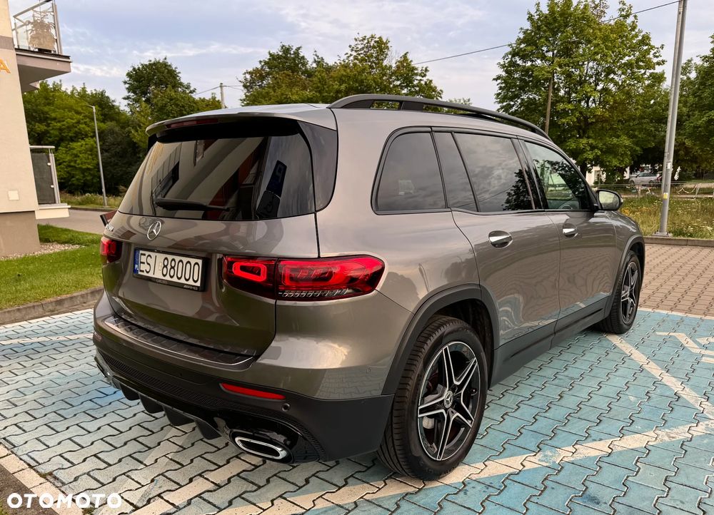 Mercedes-Benz GLB 200 AMG Line 7G-DCT - 4