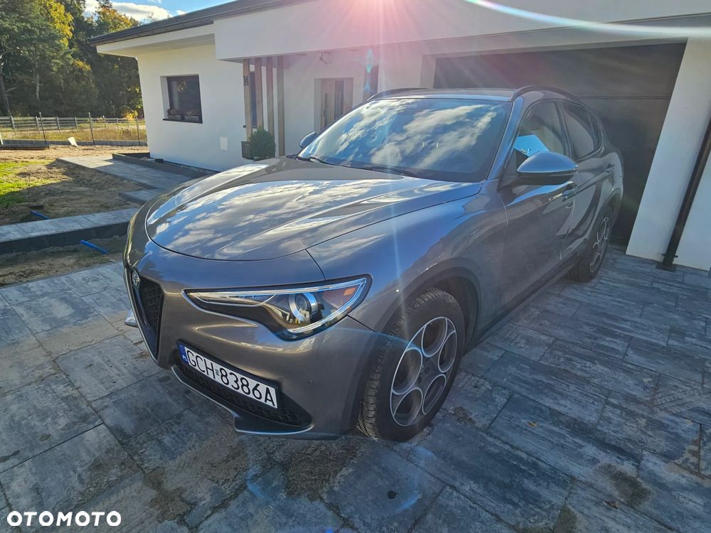 Alfa Romeo Stelvio 2.0 Turbo 16V AT8-Q4 Executive - 2