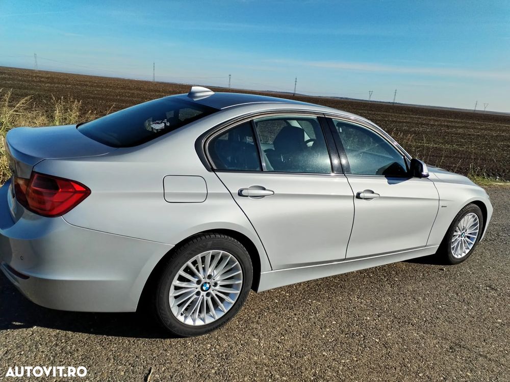 BMW Seria 3 318d Aut. Blue Performance Luxury Line - 3