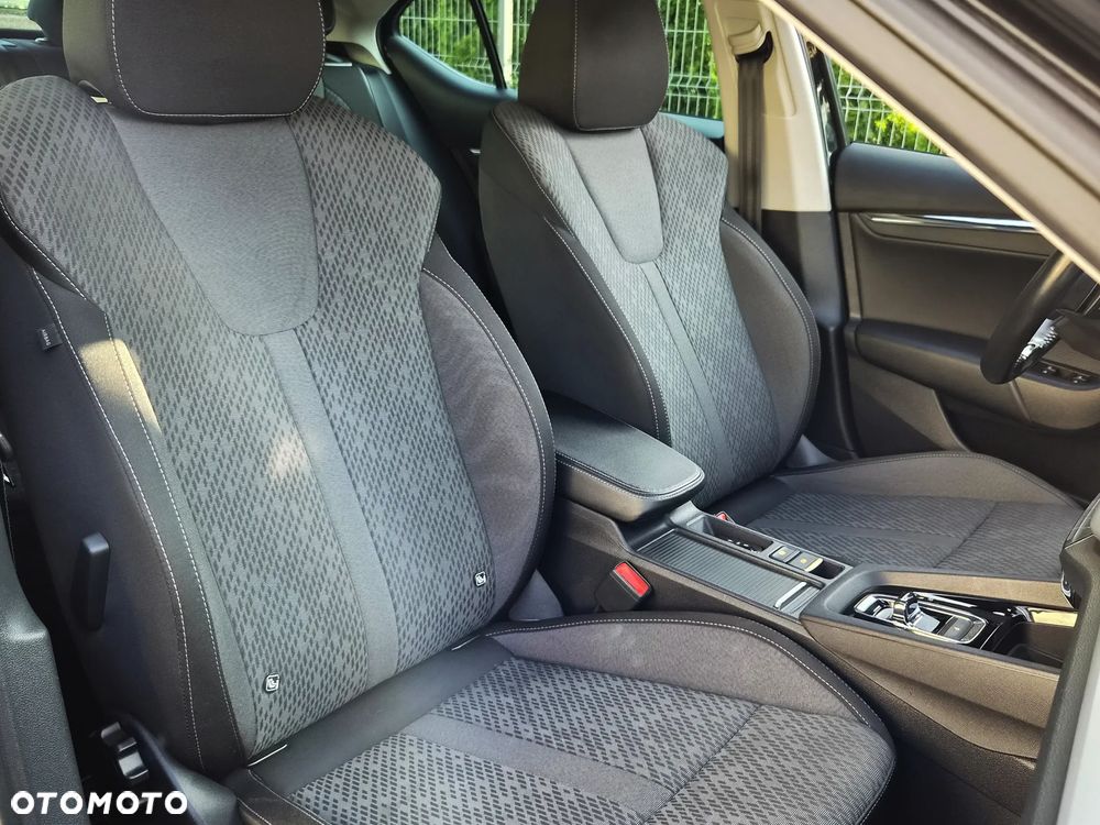 Skoda Octavia 2.0 TDI SCR Style DSG - 13