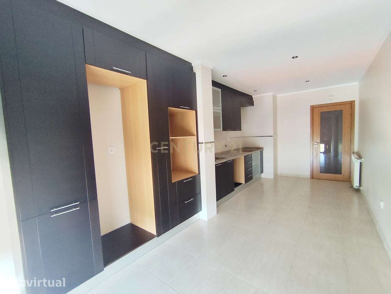 Apartamento T3 Novo em Santa Maria Maior, Chaves - Grande imagem: 4/35