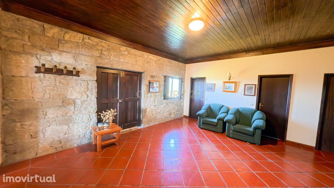 Refúgio de Turismo Rural com 5 Habitações - Oportunidade Única de Inve - Grande imagem: 2/16