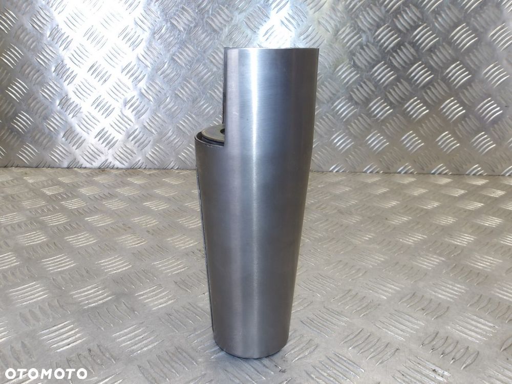 Szklanka zawieszenia górna YAMAHA XVZ 1300 ROYAL STAR VENTURE 99-13r   PN. 4XY-23121-00 - 3