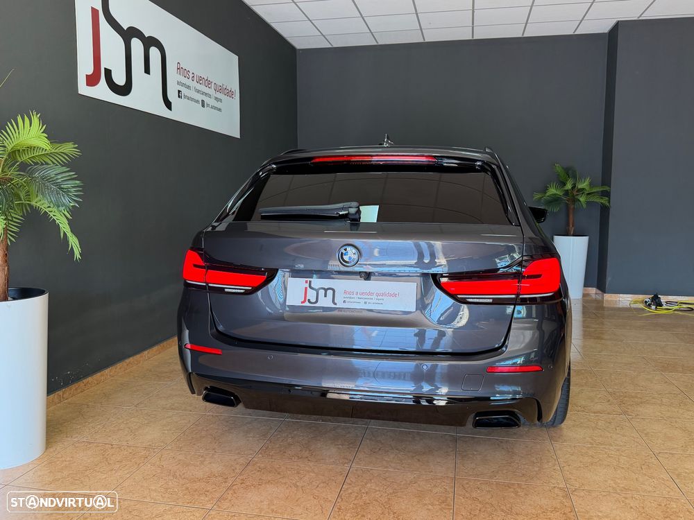 BMW 530 e Pack Desportivo M - 19