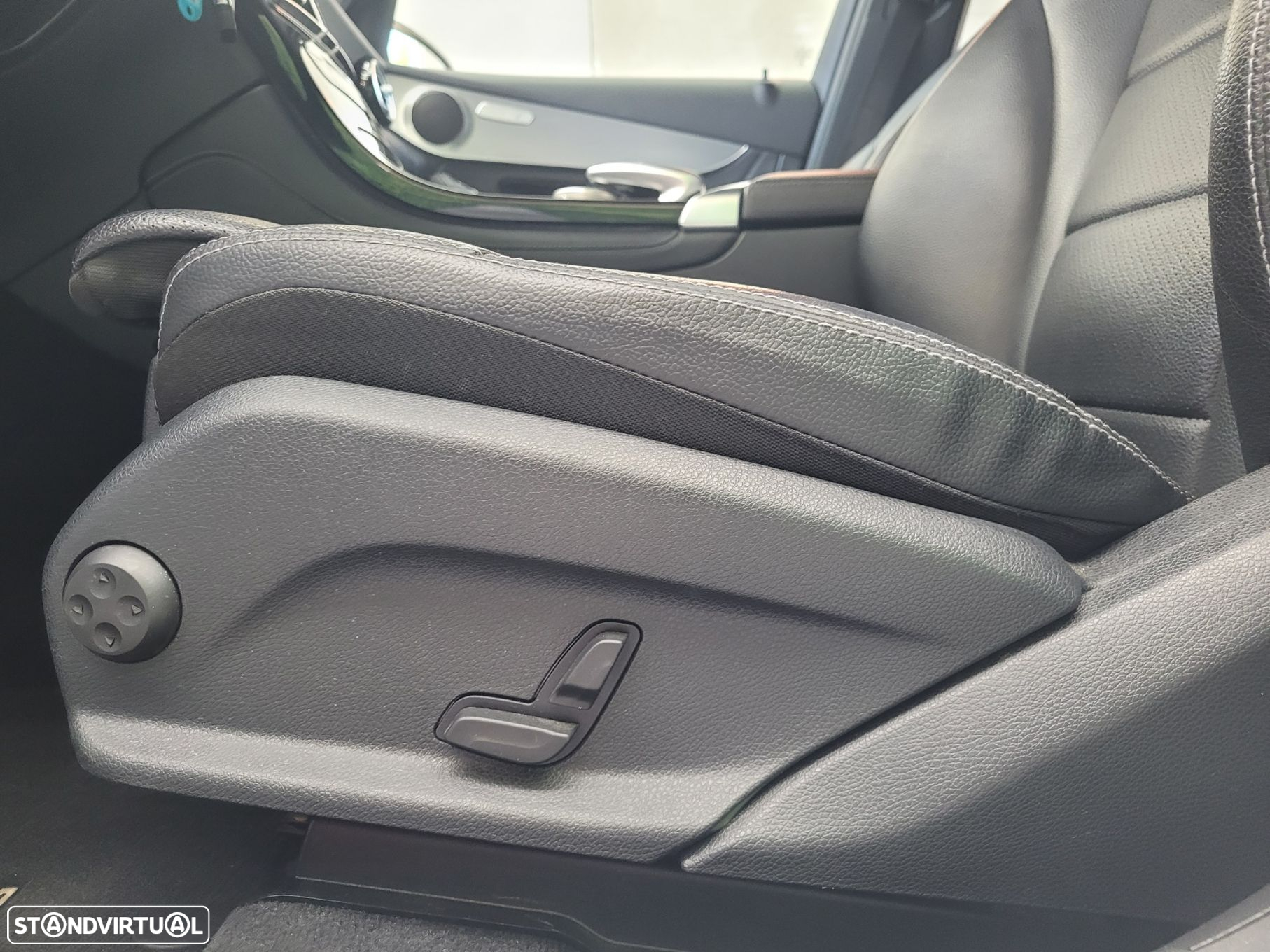 Mercedes-Benz GLC 350 e AMG Line 4-Matic - 50