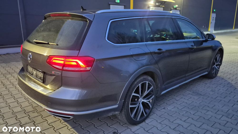 Volkswagen Passat Alltrack - 3