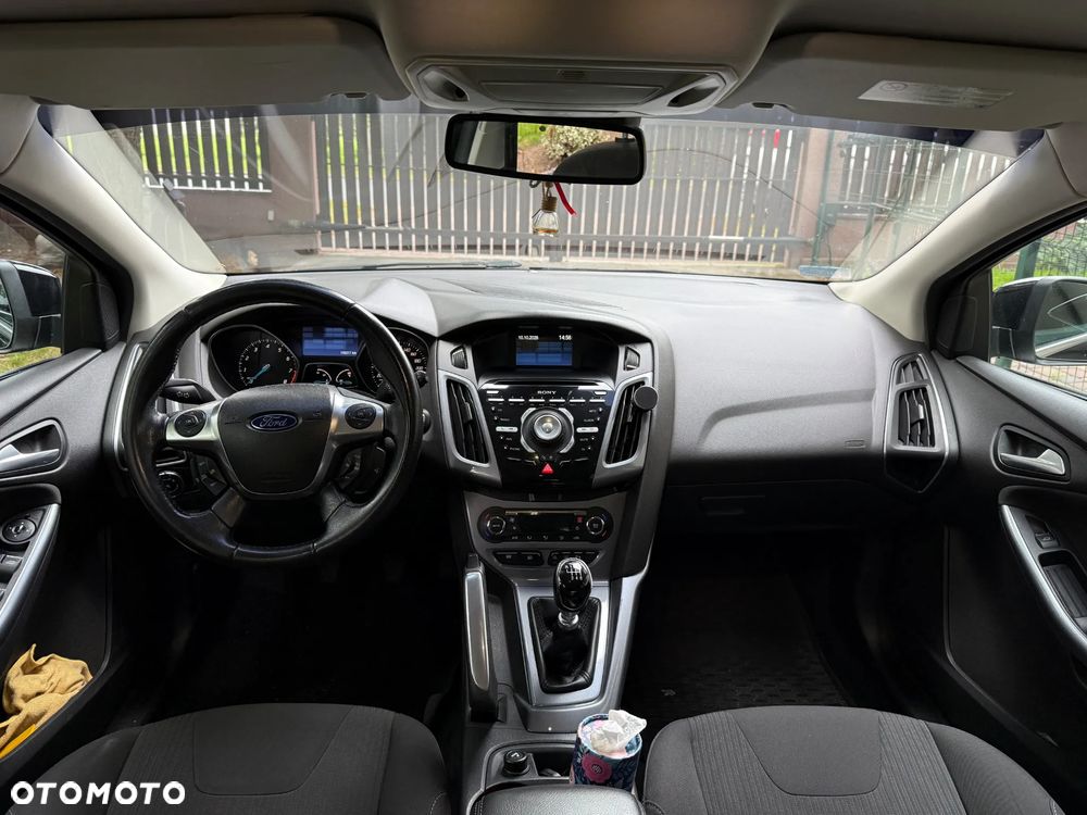 Ford Focus 2011 photo 5