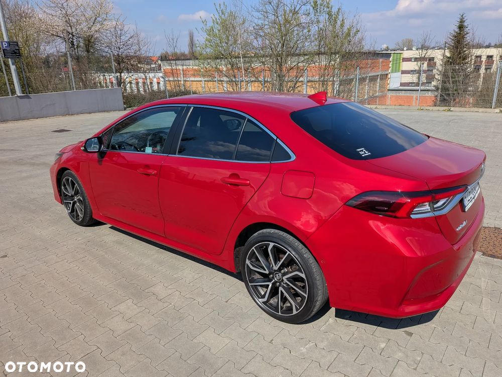Toyota Corolla - 4