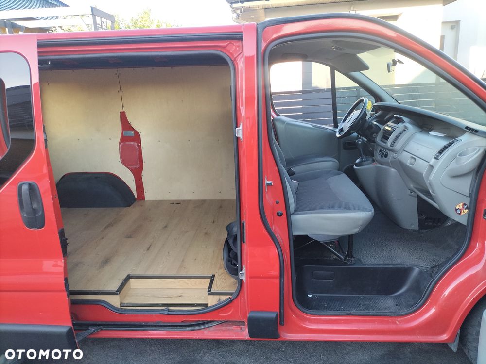 Opel Vivaro - 5
