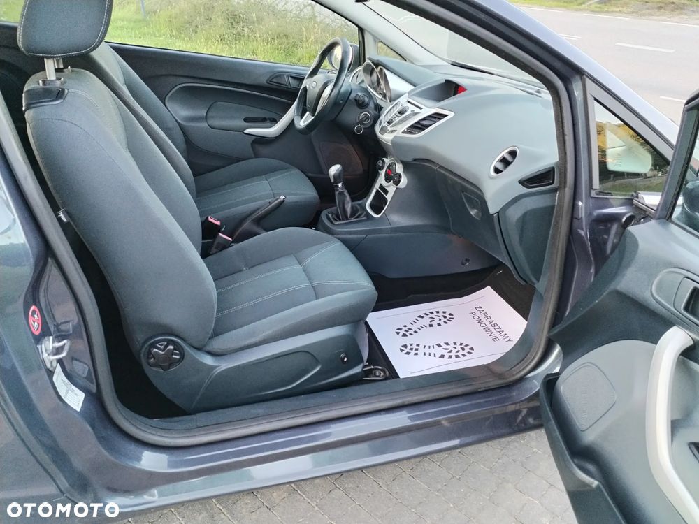 Ford Fiesta 1.25 Titanium - 11