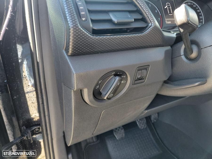 VW T-Cross 1.0 TSI Life - 6