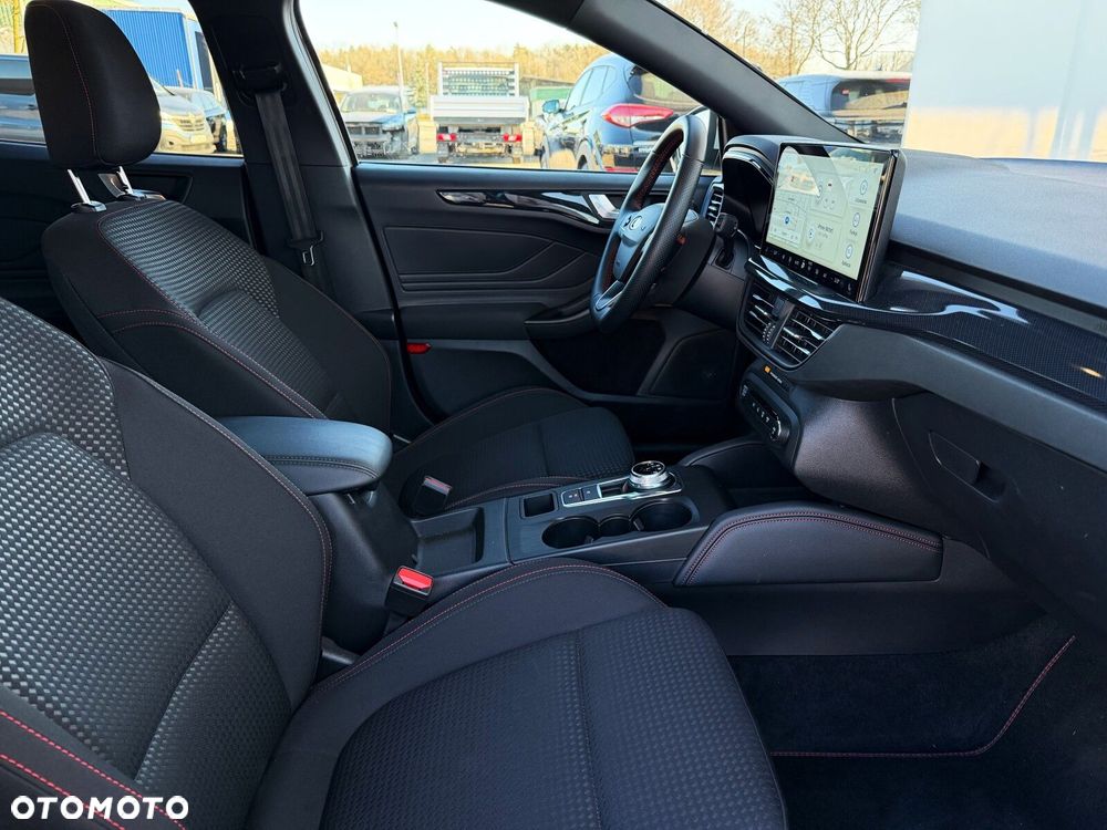 Ford Focus 1.5 EcoBlue ST-Line X - 32