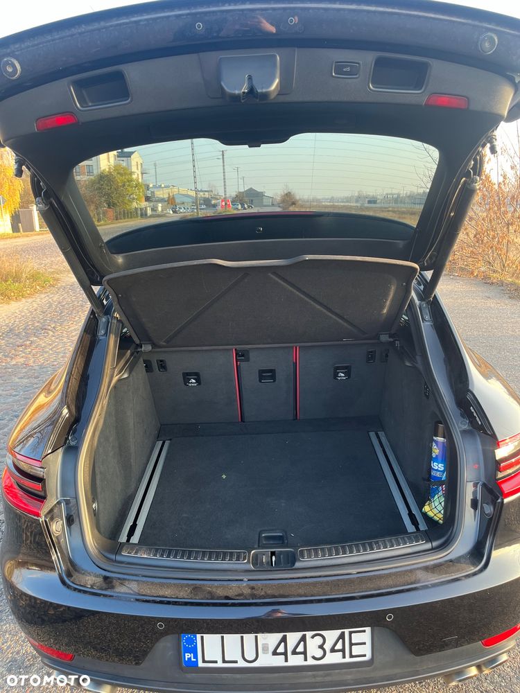Porsche Macan - 2