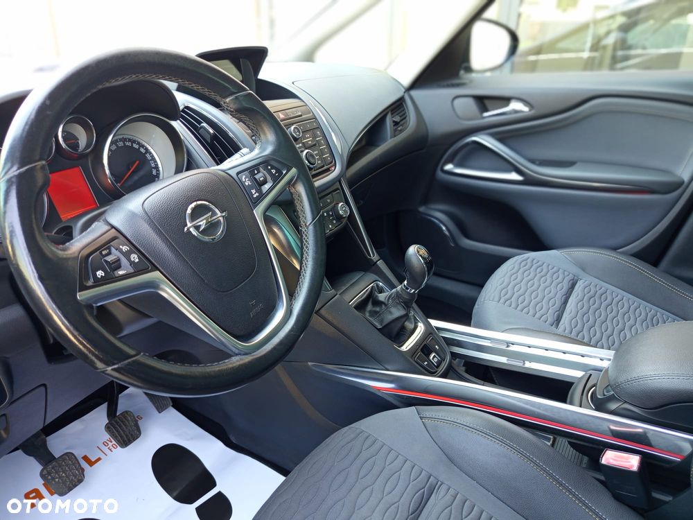 Opel Zafira - 7