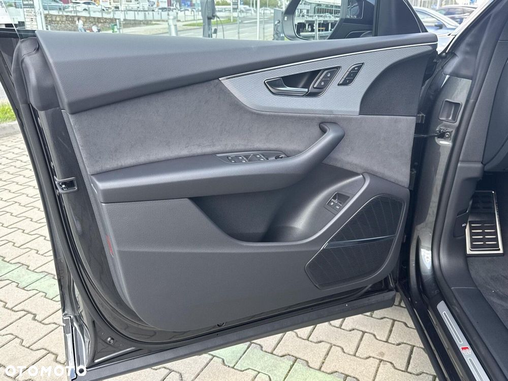 Audi Q8 50 TDI mHEV Quattro Tiptronic - 11