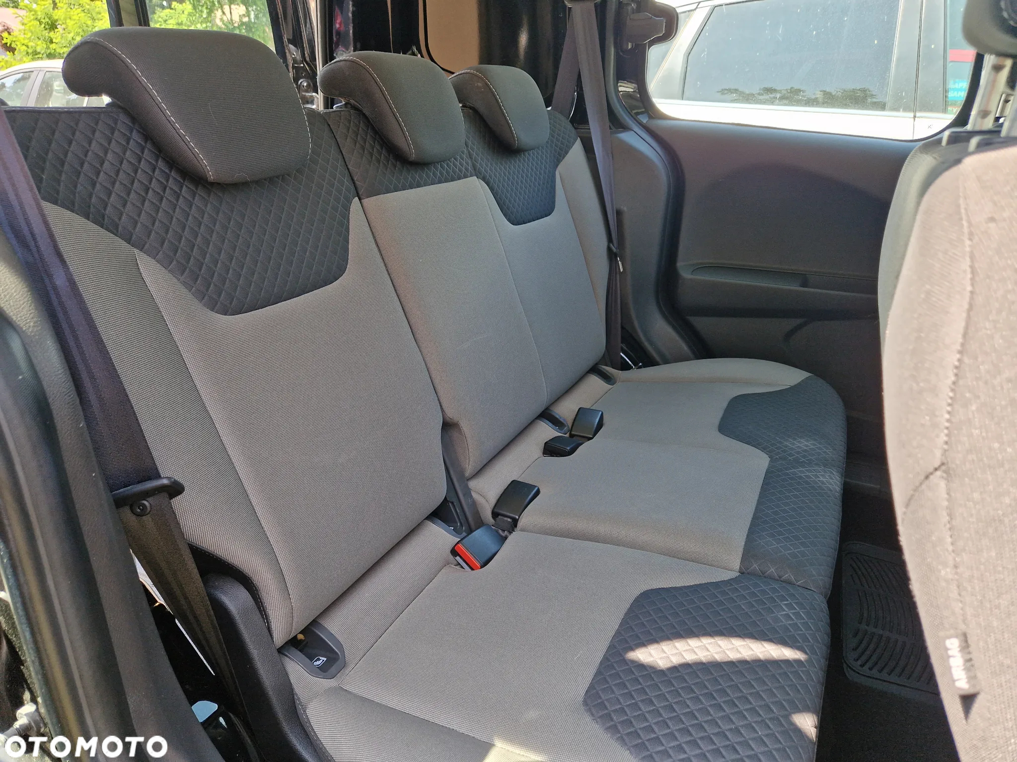 Ford Transit Courier 1.0 EcoBoost Trend - 10