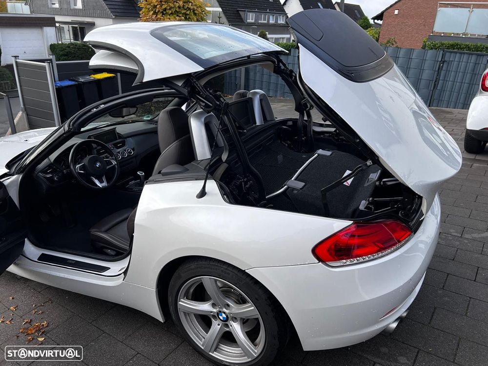 BMW Z4 sDrive20i - 20