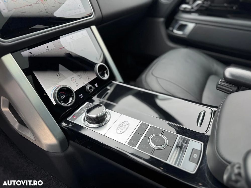 Land Rover Range Rover 3.0L SDV6 Vogue - 17